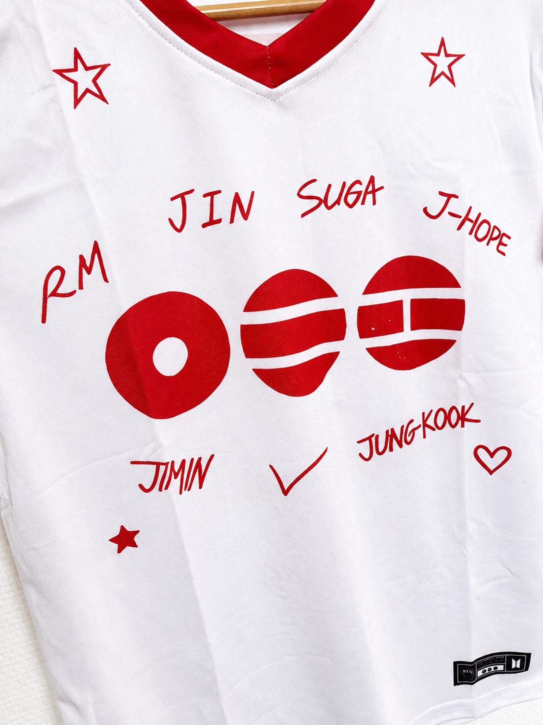 T-shirt BTS